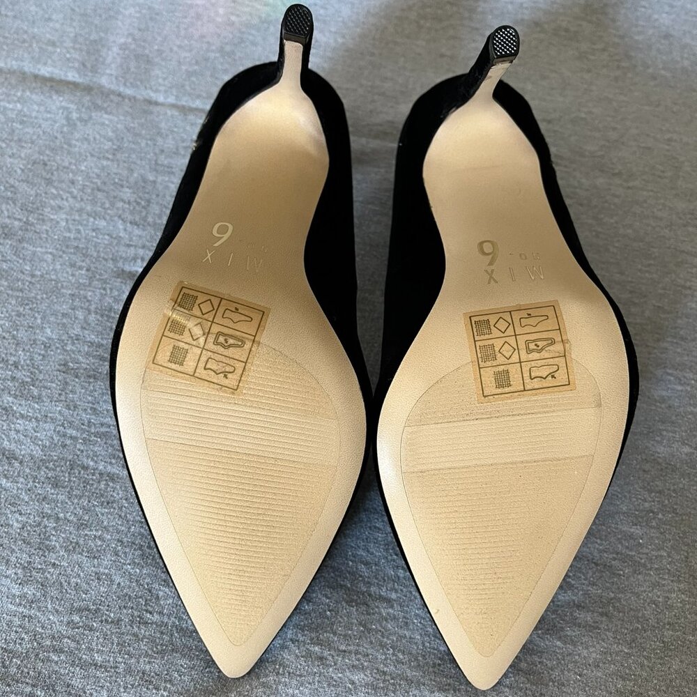 Mix No. 6 Black Velvet Heels w/ Gold Stars. Never Worn. Size 7.5 US | 38 EU - Picture 6 of 12